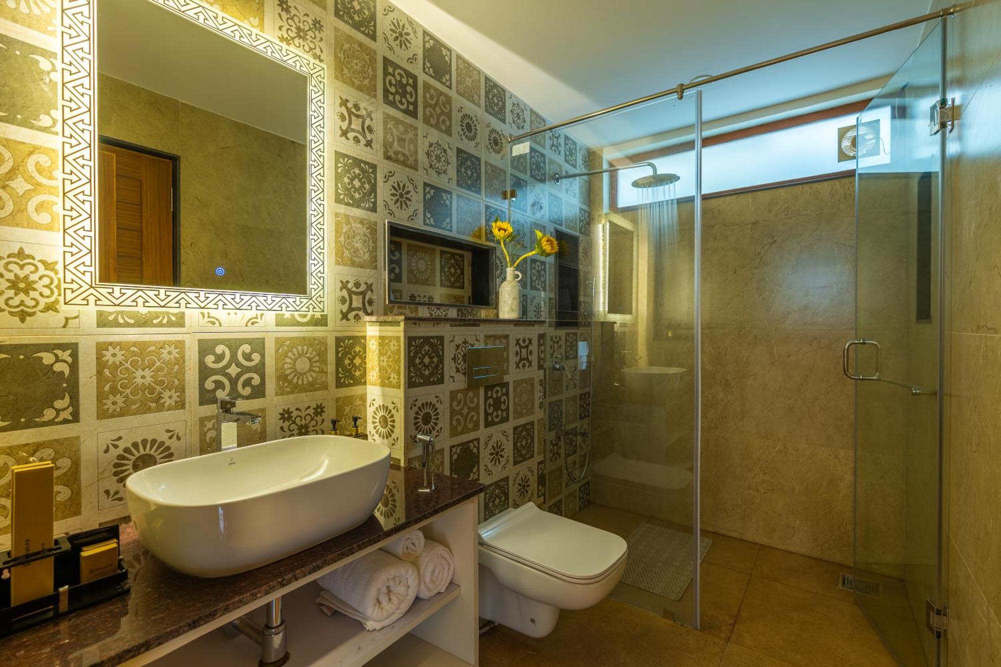 Elivaas 3 Bhk Pvt Pool & Bar - Villa Valerie Oxel 외부 사진