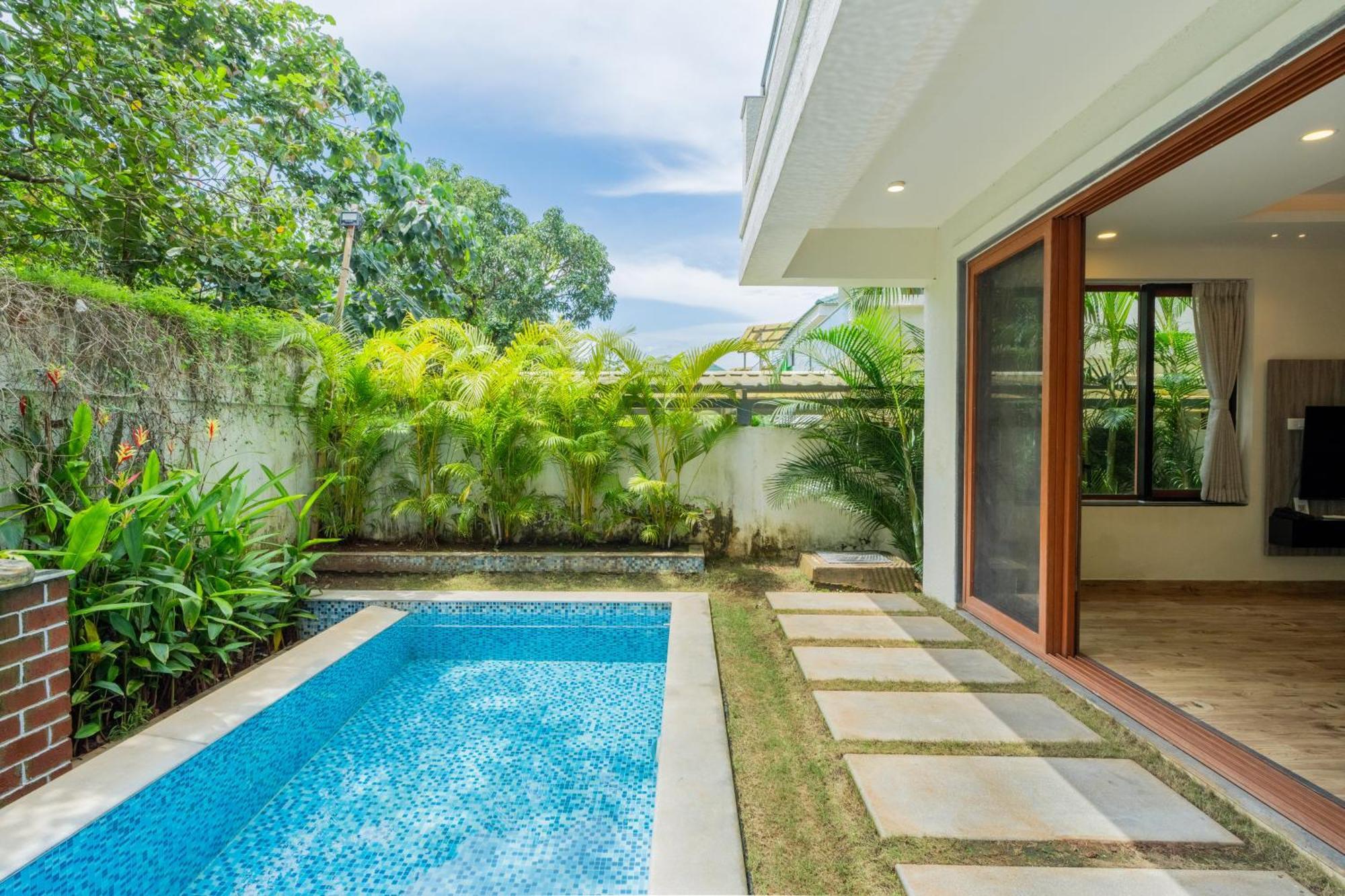 Elivaas 3 Bhk Pvt Pool & Bar - Villa Valerie Oxel 외부 사진